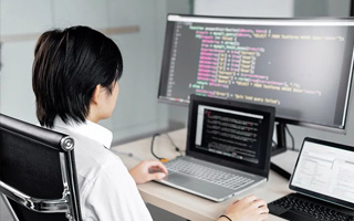 齐河 ,php声明和调用变量的符号是什么？
